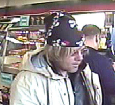 web1_Assault-suspect7-11