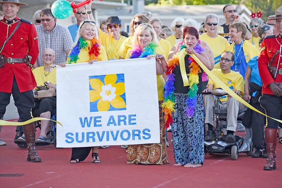 web1_170609-LAT-relay-for-life-file