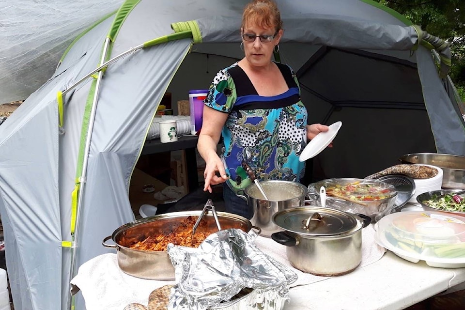 web1_170615-MRN-M-QuinCamp1