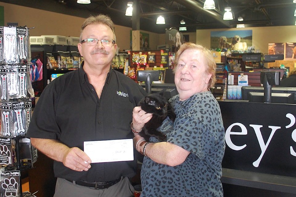 web1_170629-ALT-aldergrove-cat-lady_1