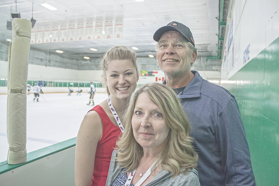 web1_Ryan-Donaldson-memorial-family