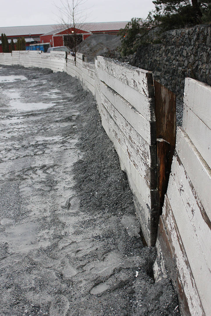 web1_fence_1