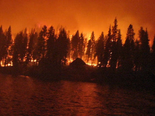 7760703_web1_copy_170721-LAT-TownshipFirefighterWildfire_1