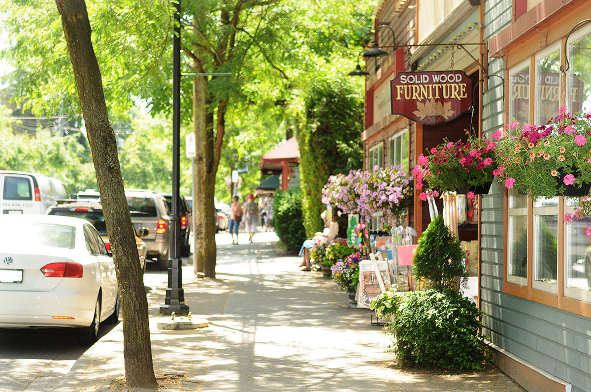 7775186_web1_170714-LAT-fort-langley-downtown1