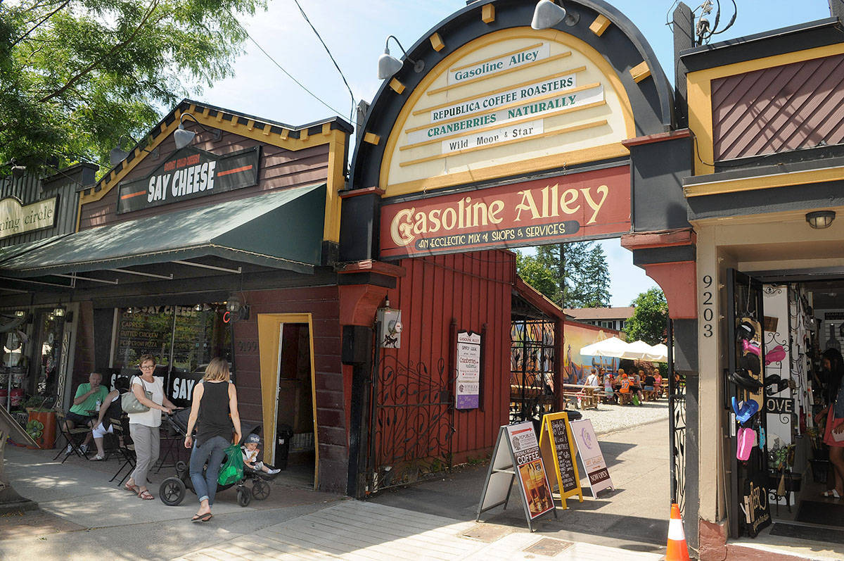 7775186_web1_170714-LAT-fort-langley-gasoline-alley