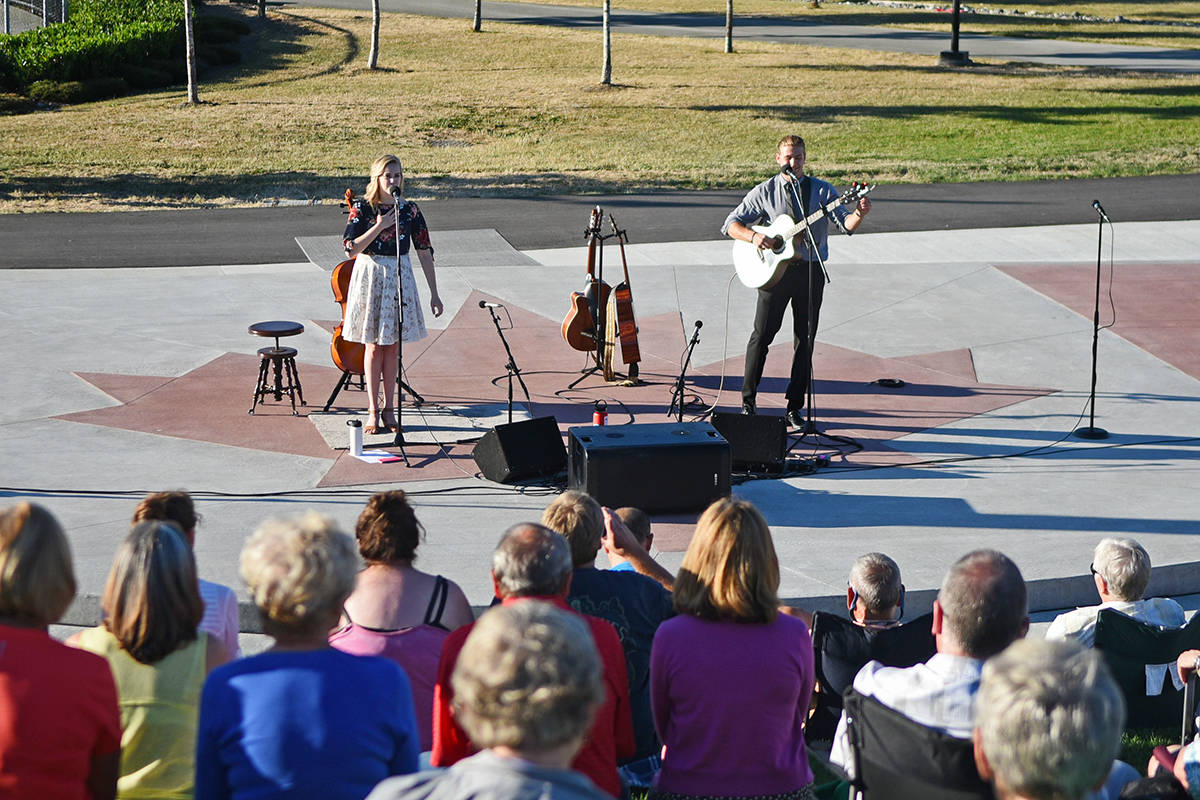 7893435_web1_Amphitheatre--3-