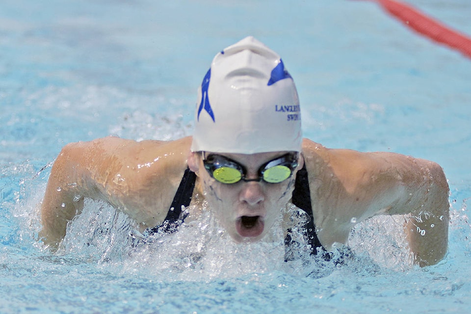 8027952_web1_170806-LAT-SPORTS-FV-regional-swimming-championships