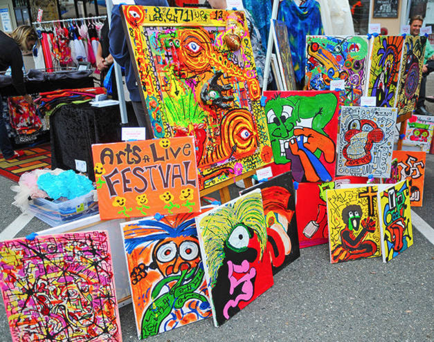 8048345_web1_170811-LAT-Arts-ArtsAlive_1