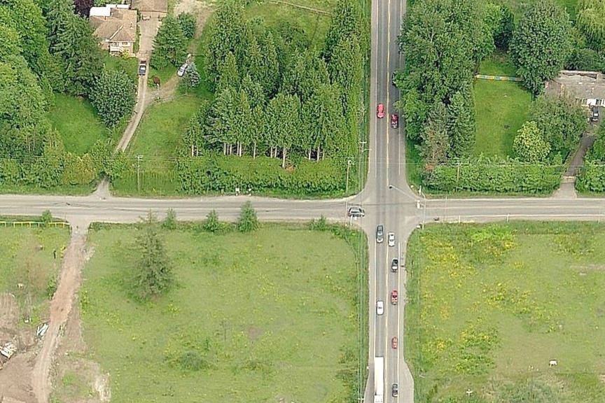 8289293_web1_170829-LAT-Bing-intersection-240-16