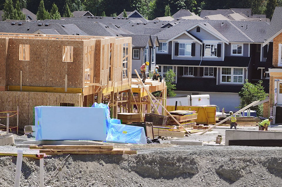 8358841_web1_170802-LAT-willoughby-construction-milner-heights1