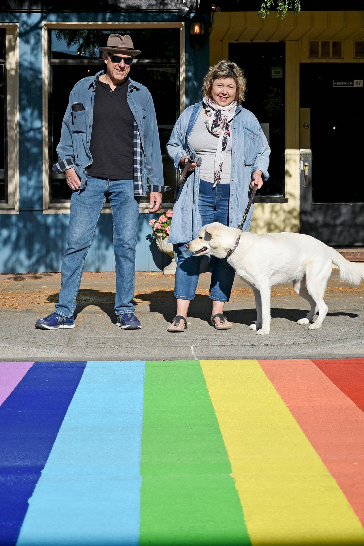 8530076_web1_170920-LAT-RainbowCrosswalk_4