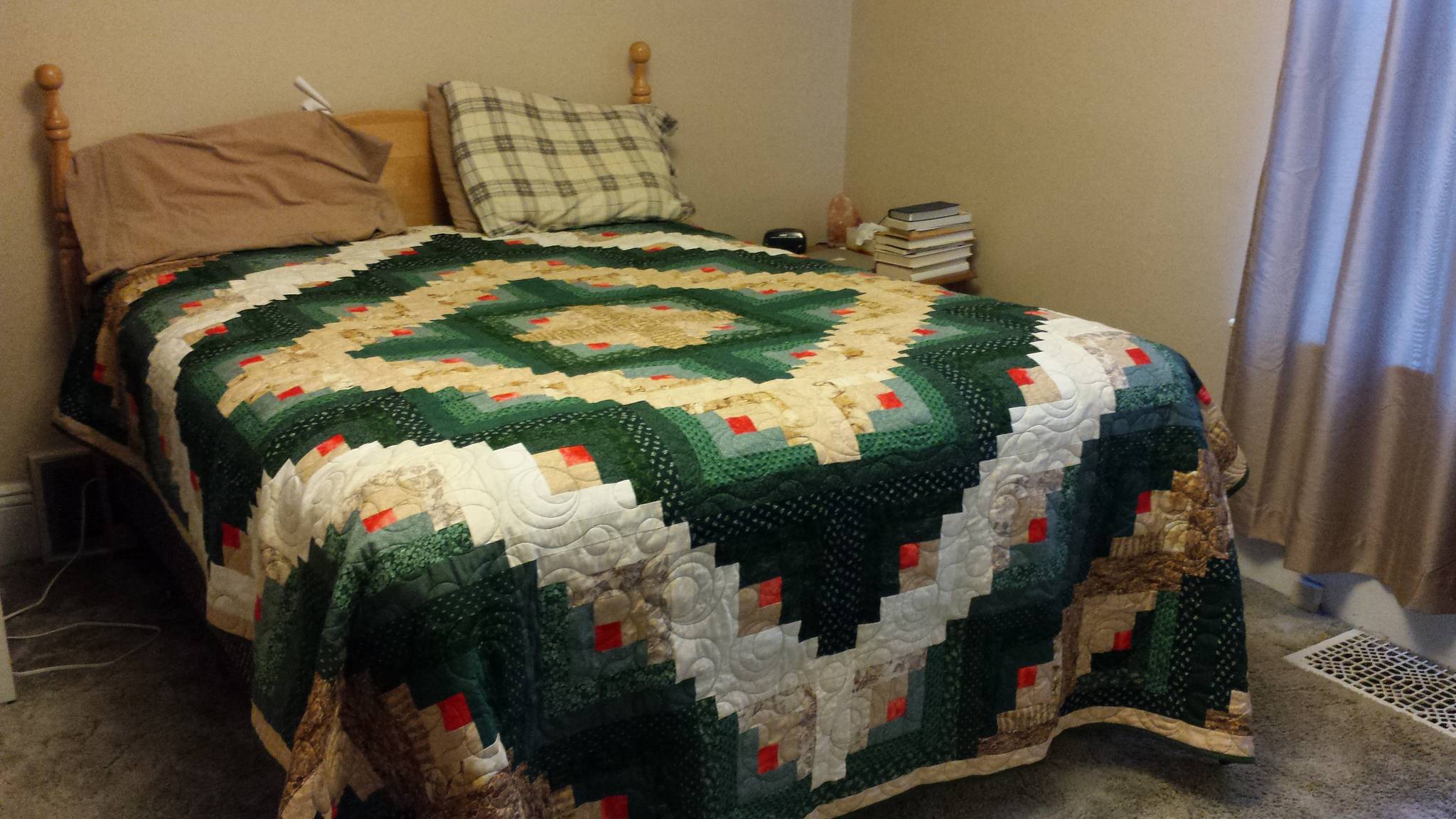 8590963_web1_Quilt