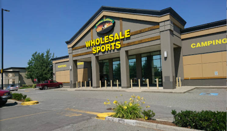 8652942_web1_wholesale-sports.jpg
