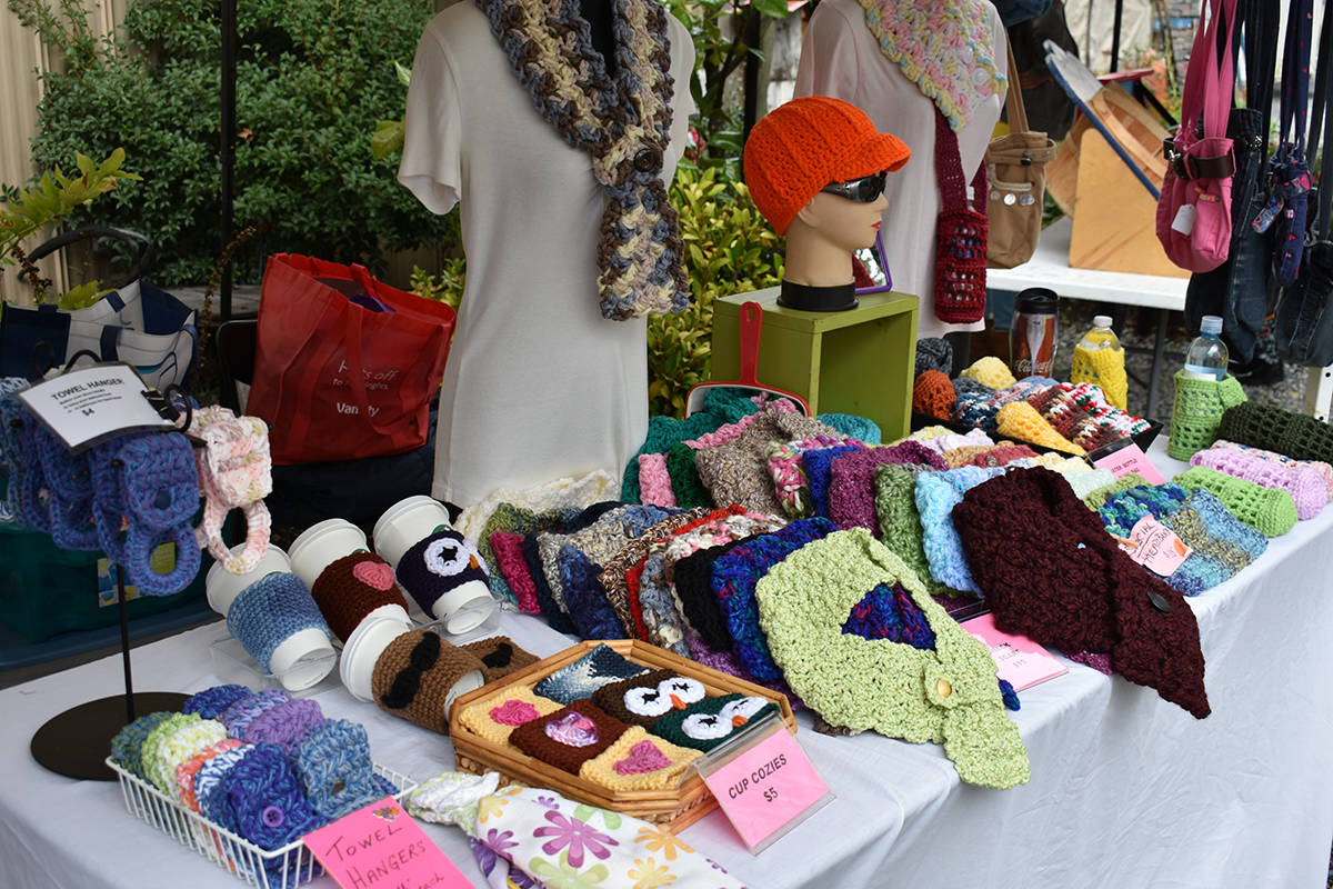 8723345_web1_171004-CLR-HarvestFestCoverage3