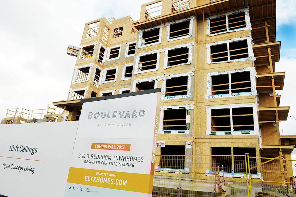 8872084_web1_171013-LAT-willoughbyconstruction3