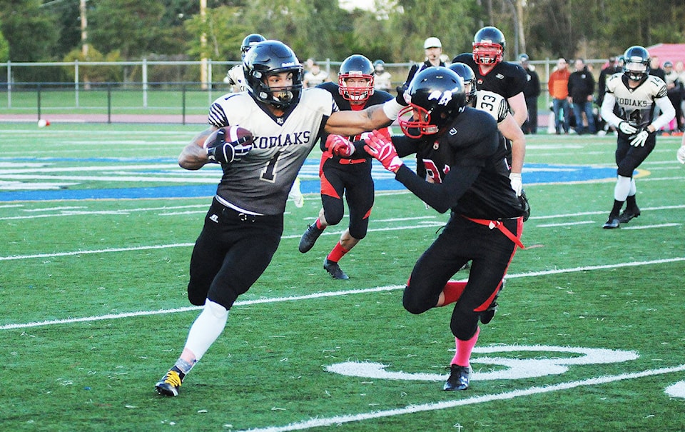 8899373_web1_171011-LAT-sports-stamps-vs-kodiaks1