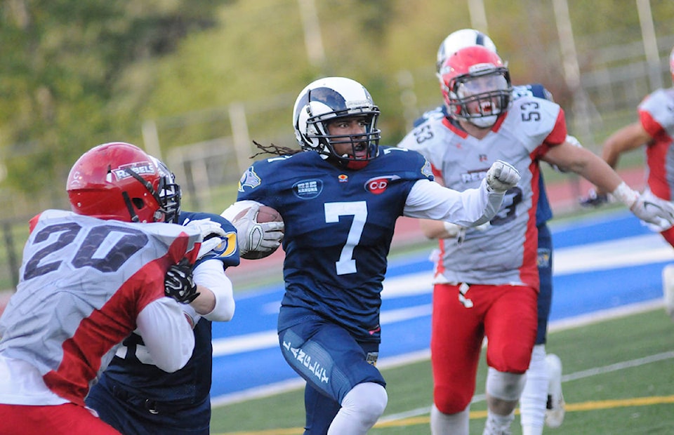 8923146_web1_170923-LAT-Sports-Rams-Lund3