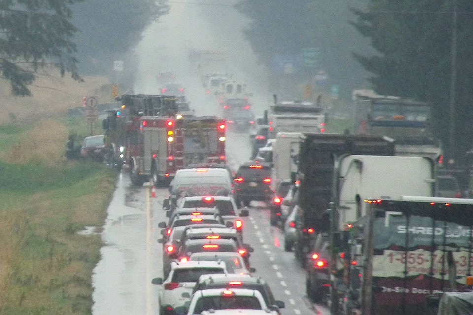 8955160_web1_171016-LAT-hwy-1-crash