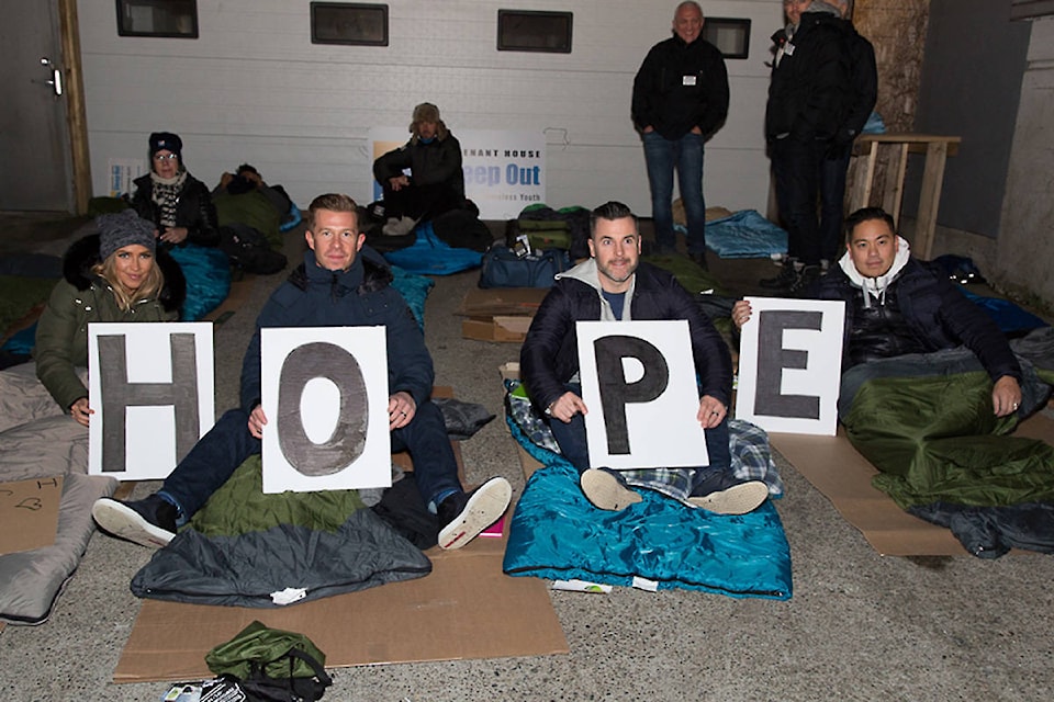 9016993_web1_CovanentHouseSleepout