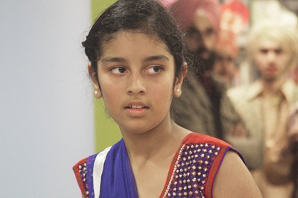 9037147_web1_171021-LAT-Diwali-1