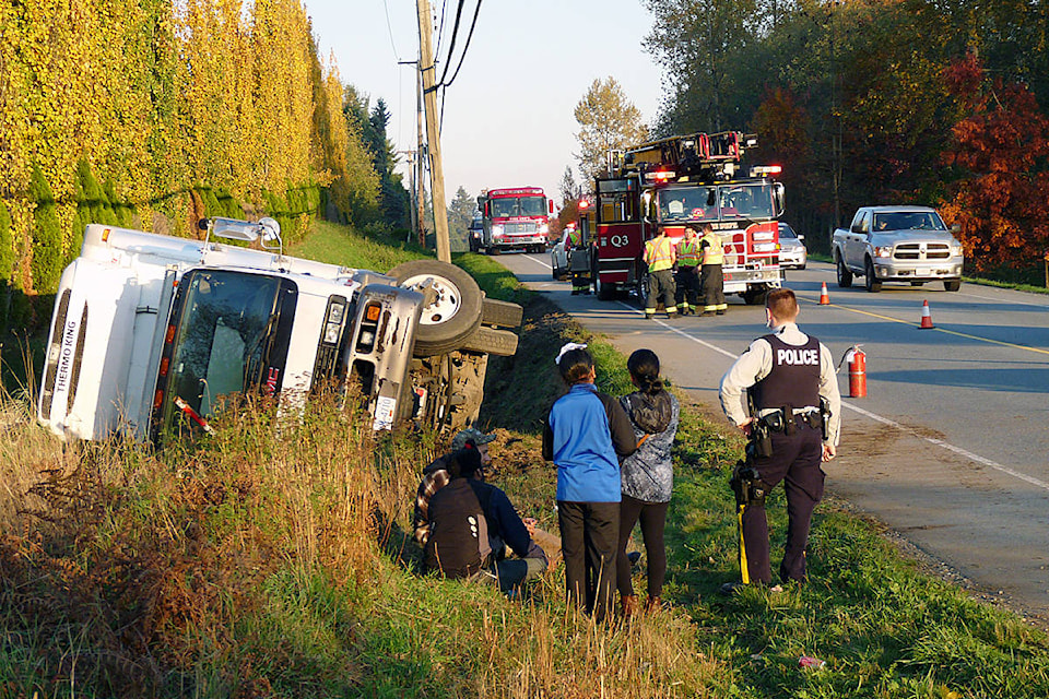 9137252_web1_171028-LAT-truck-crash