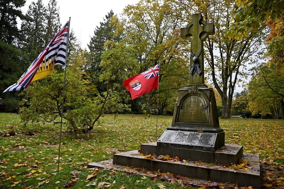 9058446_web1_copy_171108-LAT-MurrayvilleRemembranceDay_5