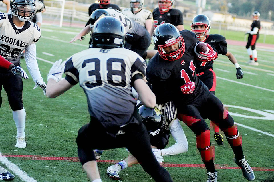 9202324_web1_171011-LAT-sports-stamps-vs-kodiaks3