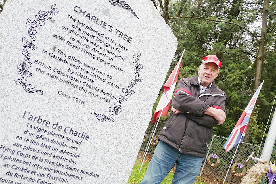 9289725_web1_171107-LAT-Charlies-Tree-marker1