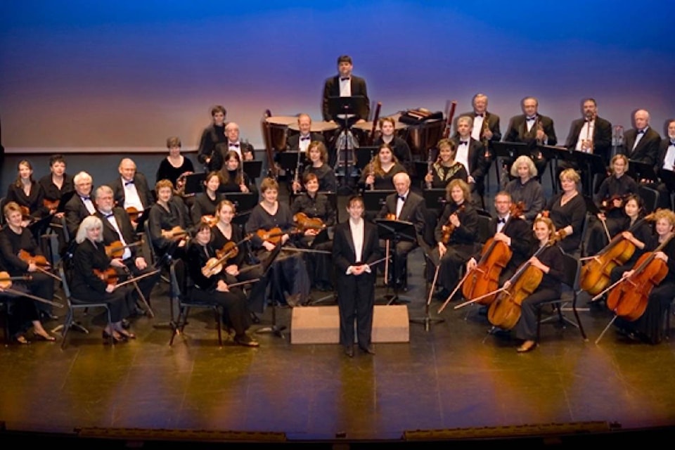 9368042_web1_171117-LAT-Arts-FraserValleySymphony_1