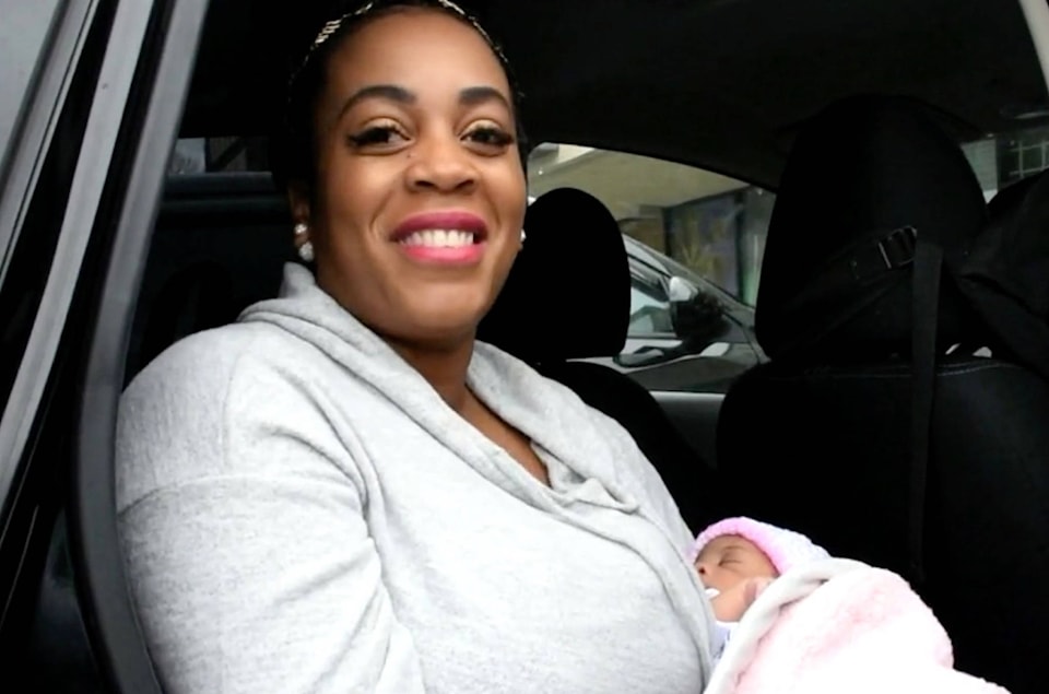 9405358_web1_20171116-KCN-T-BabyHighway1C