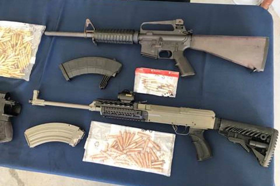 9690751_web1_171206-BPD-M-vancouver-police-guns