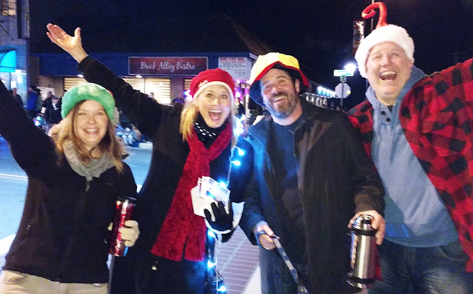 9811636_web1_171214-ALT-Xmas-Parade-Parties_1