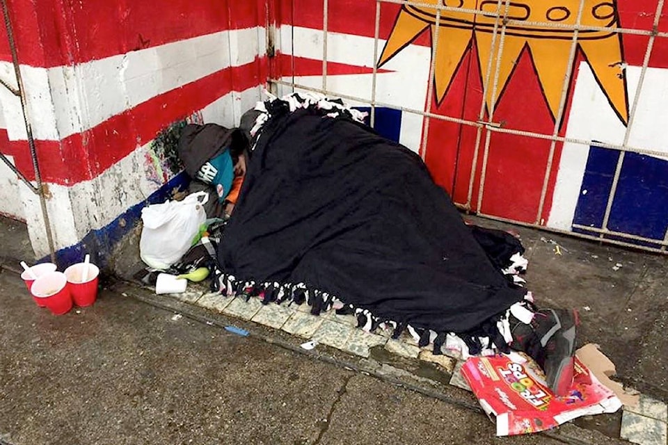 9983572_web1_copy_171228-LAT-M-180103-LAT-homelessonhastings1