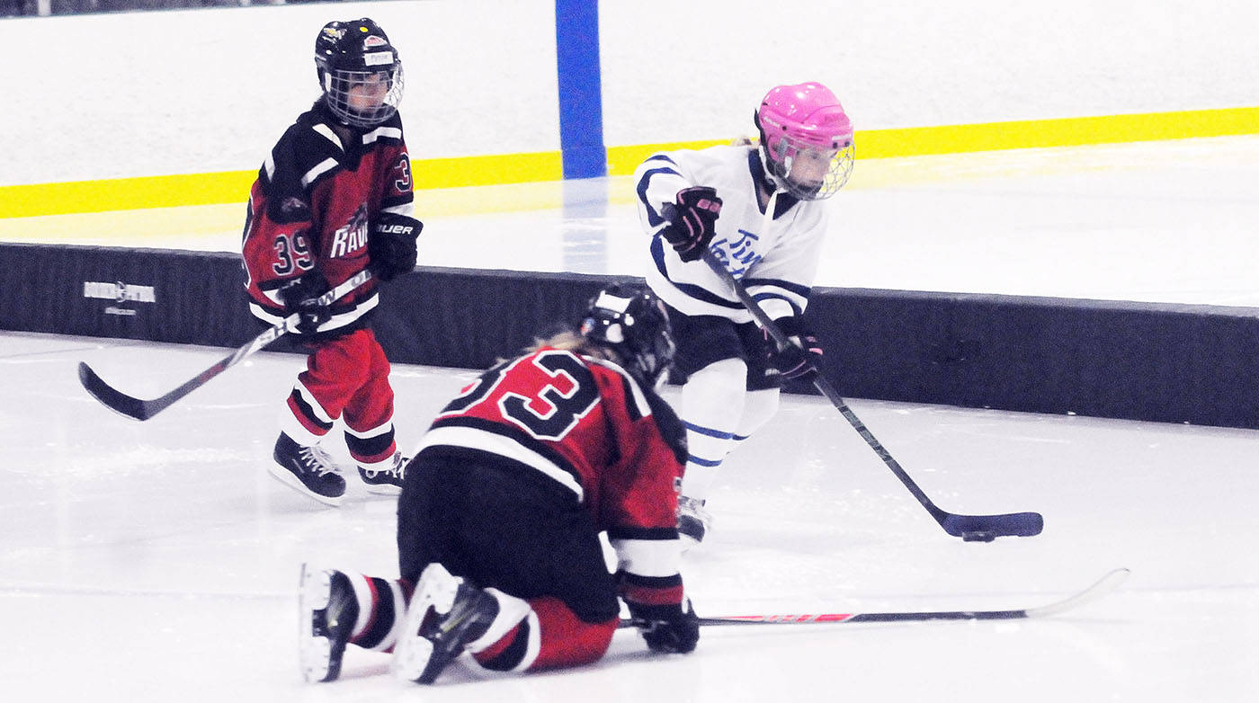 10005737_web1_180103-LAT-angelsonice4
