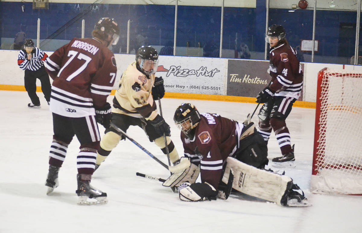 10353102_web1_180201-ALT-Kodiaks-defeat-Panthers_4