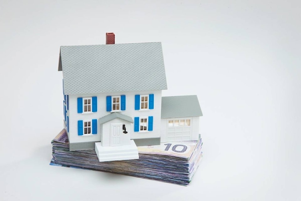 10493722_web1_180207-LAT-TOL-Financial-Plan_1
