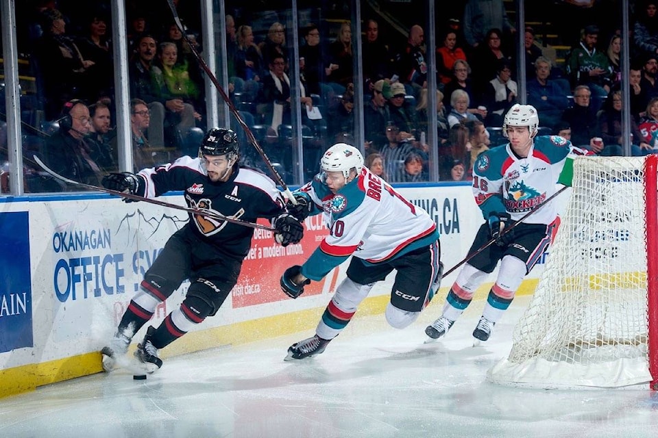 10541145_web1_180208-LAT-M-180209-LAT-sports-giantsvskelownabarberis