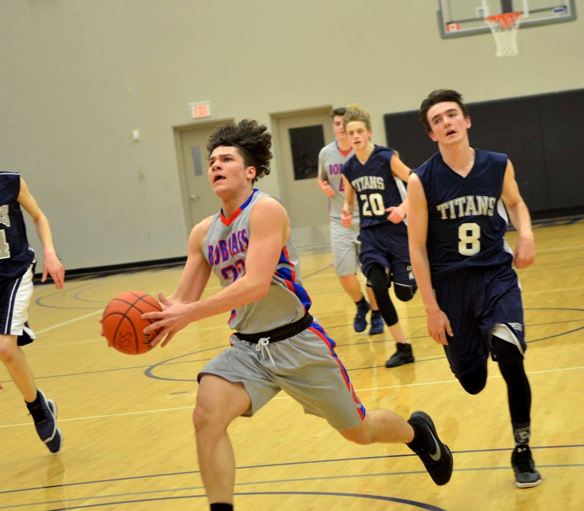 10556986_web1_180208-LAT-Sports-JrB-BKSvsFundy2