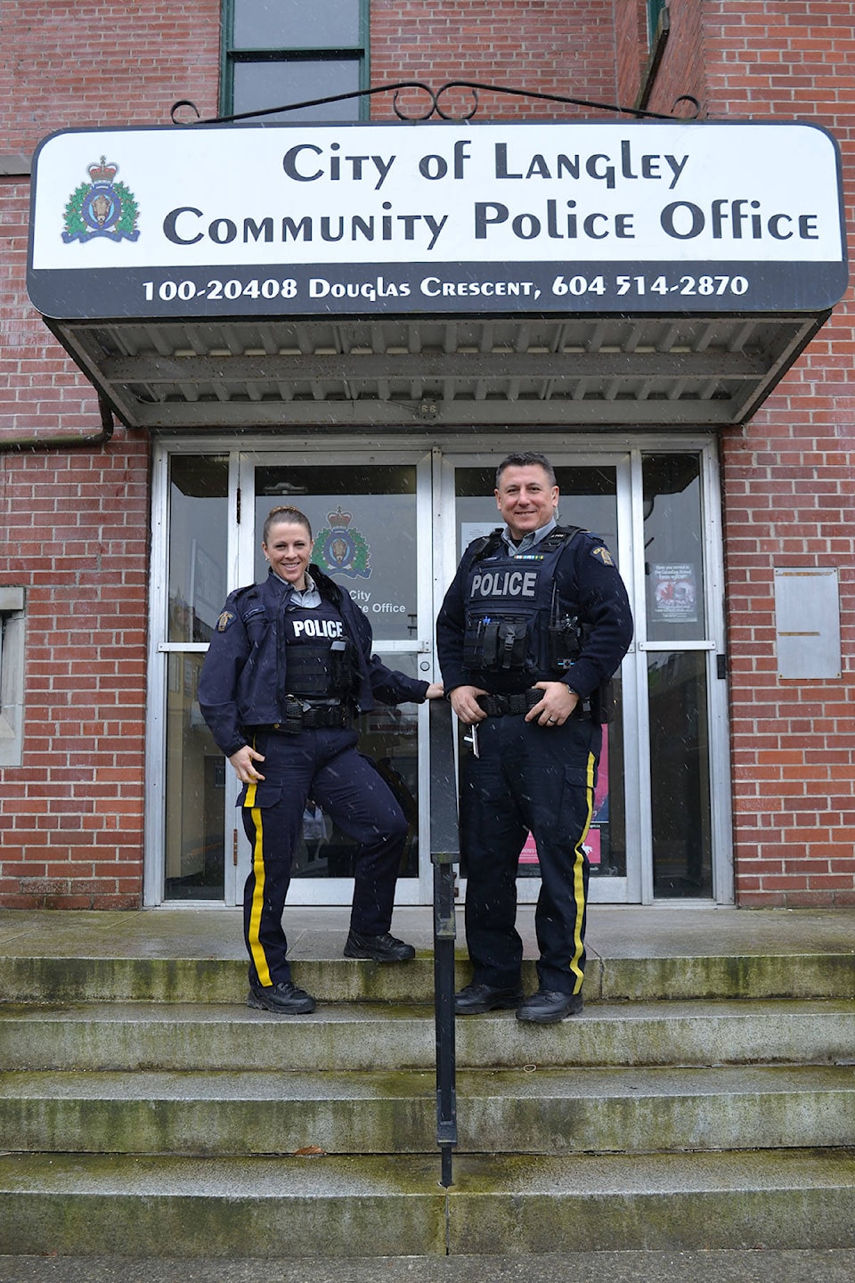 10773040_web1_Langley-RCMP-City-officers-vertical
