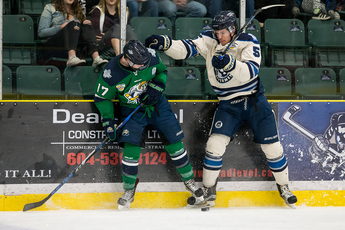 10875346_web1_180302-LAT-Sports-Rivermen-Eagles-6