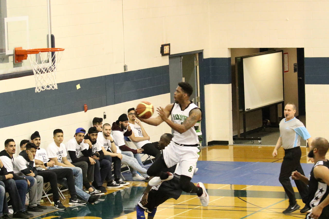 11411976_web1_180407-LAT-Sports-Dragons3