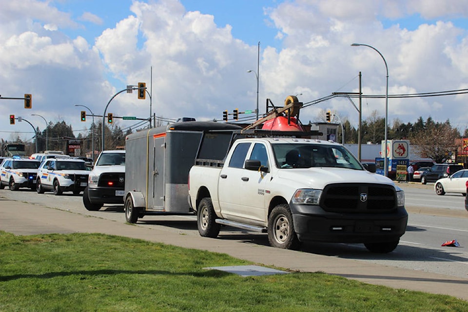 11433069_web1_180418-CLR-Hwy10PoliceIncident_1