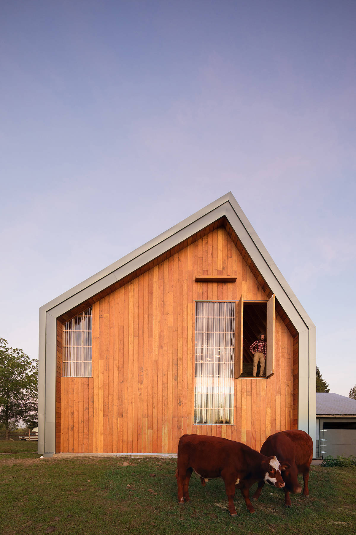 11623273_web1_180503-ALT-Unique-Barn-prizewinner_6