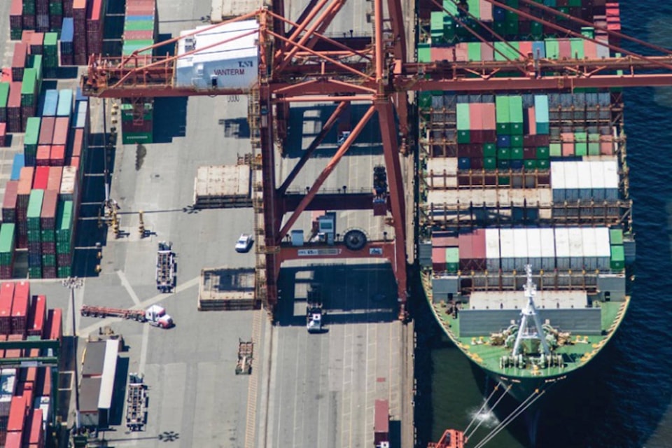 11746754_web1_180504-BPD-M-TruckPortofVancouver_Commissioner