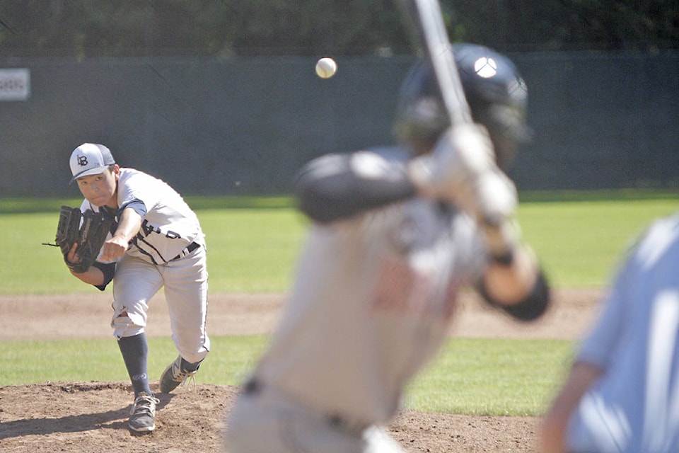 11759294_web1_180505-LAT-Blaze-versus-north-shore-pitcher