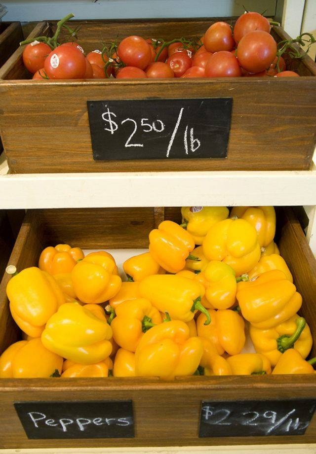 11768939_web1_KrauseFarmvegetables