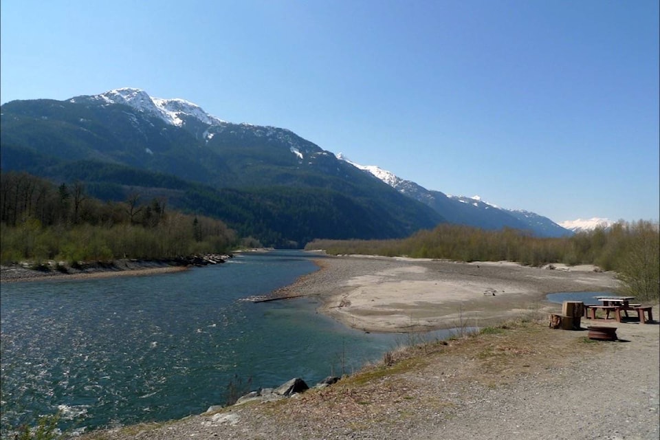 11866475_web1_180513-BPD-M-squamish-river