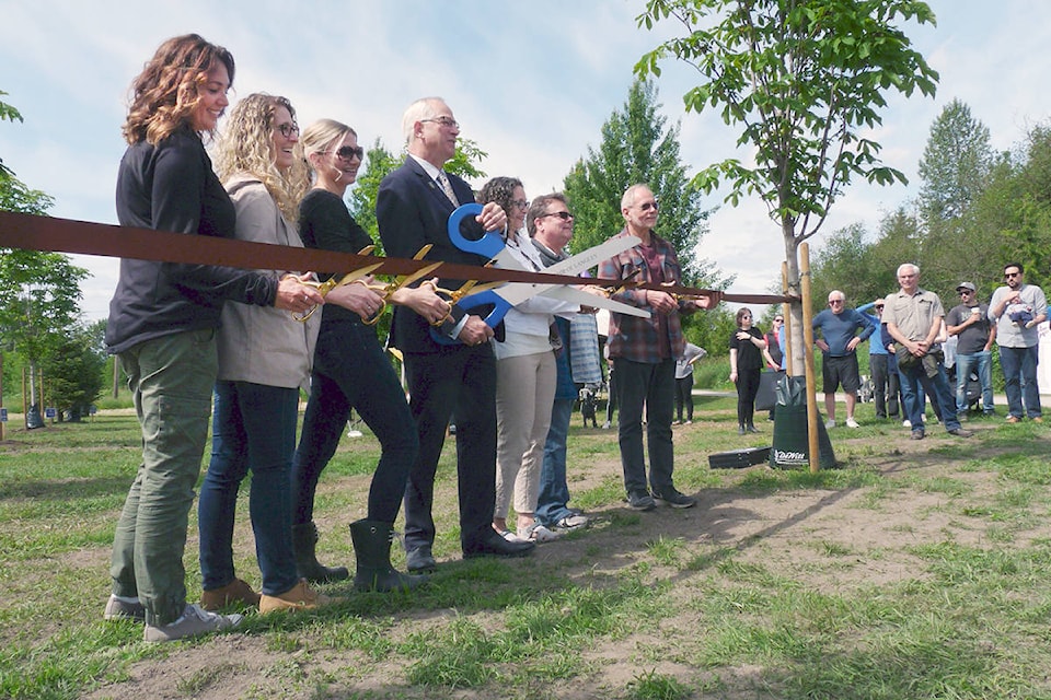 12157858_web1_copy_180602-LAT-Memory-Grove-ribbon-cutting