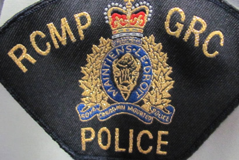 12204871_web1_RCMP-logo-badge--1-