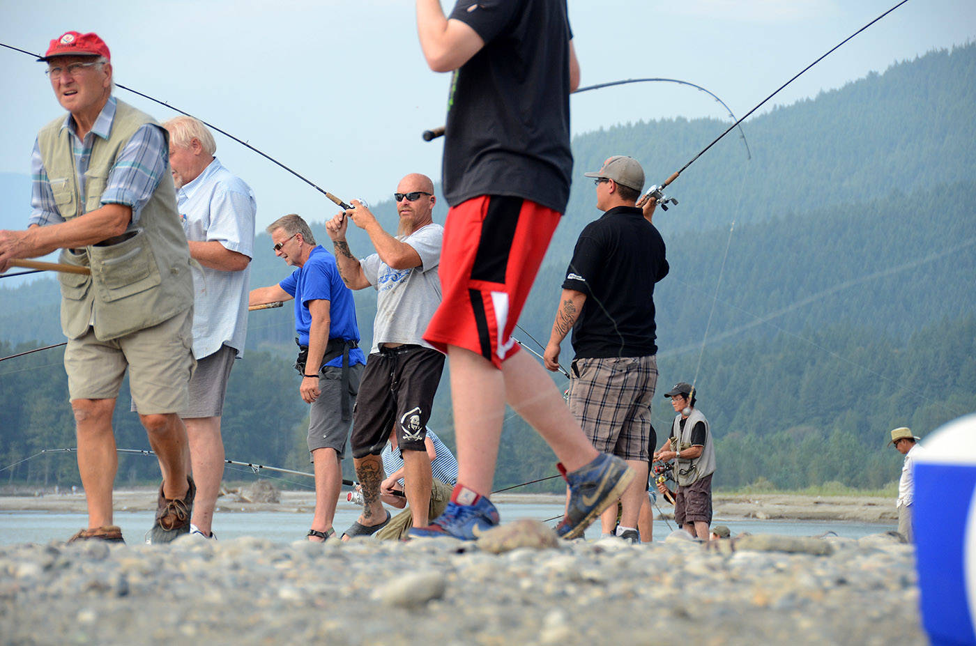 13074770_web1_Frasersockeye2014-pegleg-1400